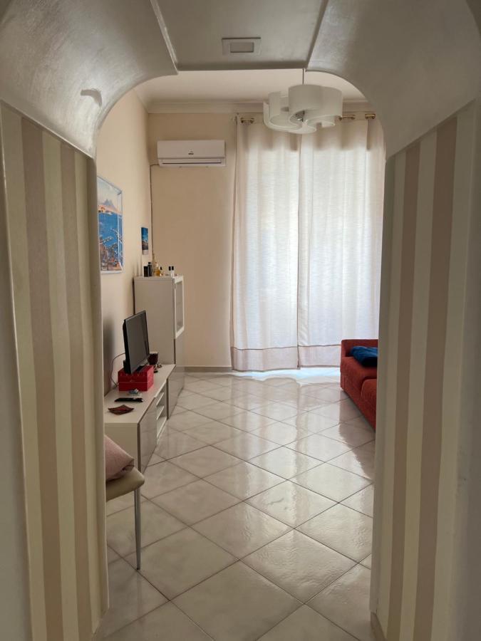 Ferienwohnung La Finestra Di Fronte Neapel Exterior foto